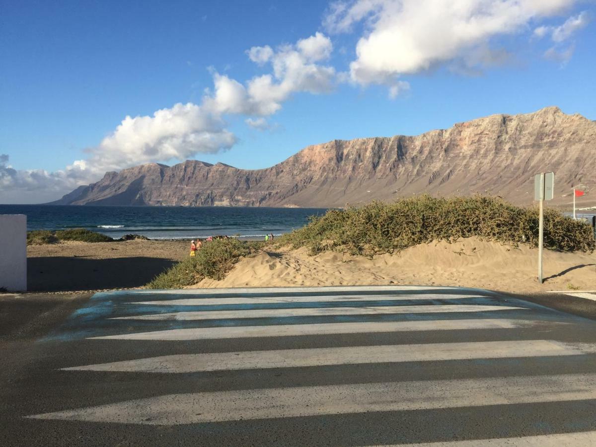 Fcg20, Famara Beach Exteriör bild